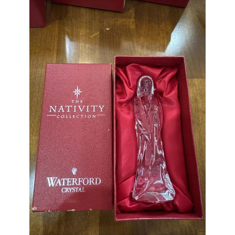 WATERFORD CRYSTAL THE NATIVITY COLLECTION ANGEL PRAYING BOXED FIGURINE SIGNED